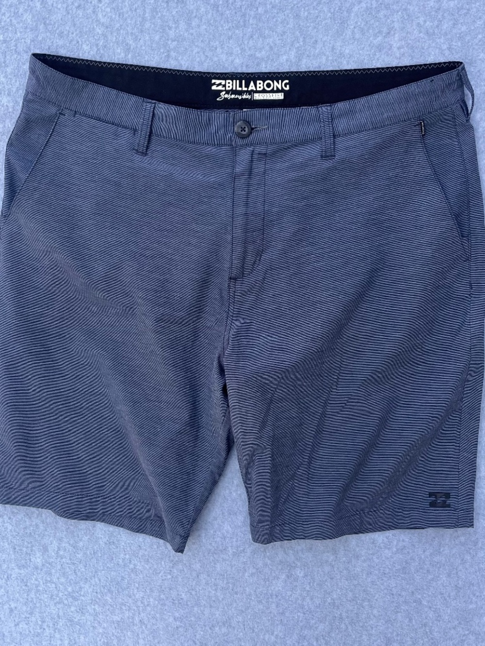 Billabong Crossfire Submersible Shorts Size 38 Hybrid walking/boardshort